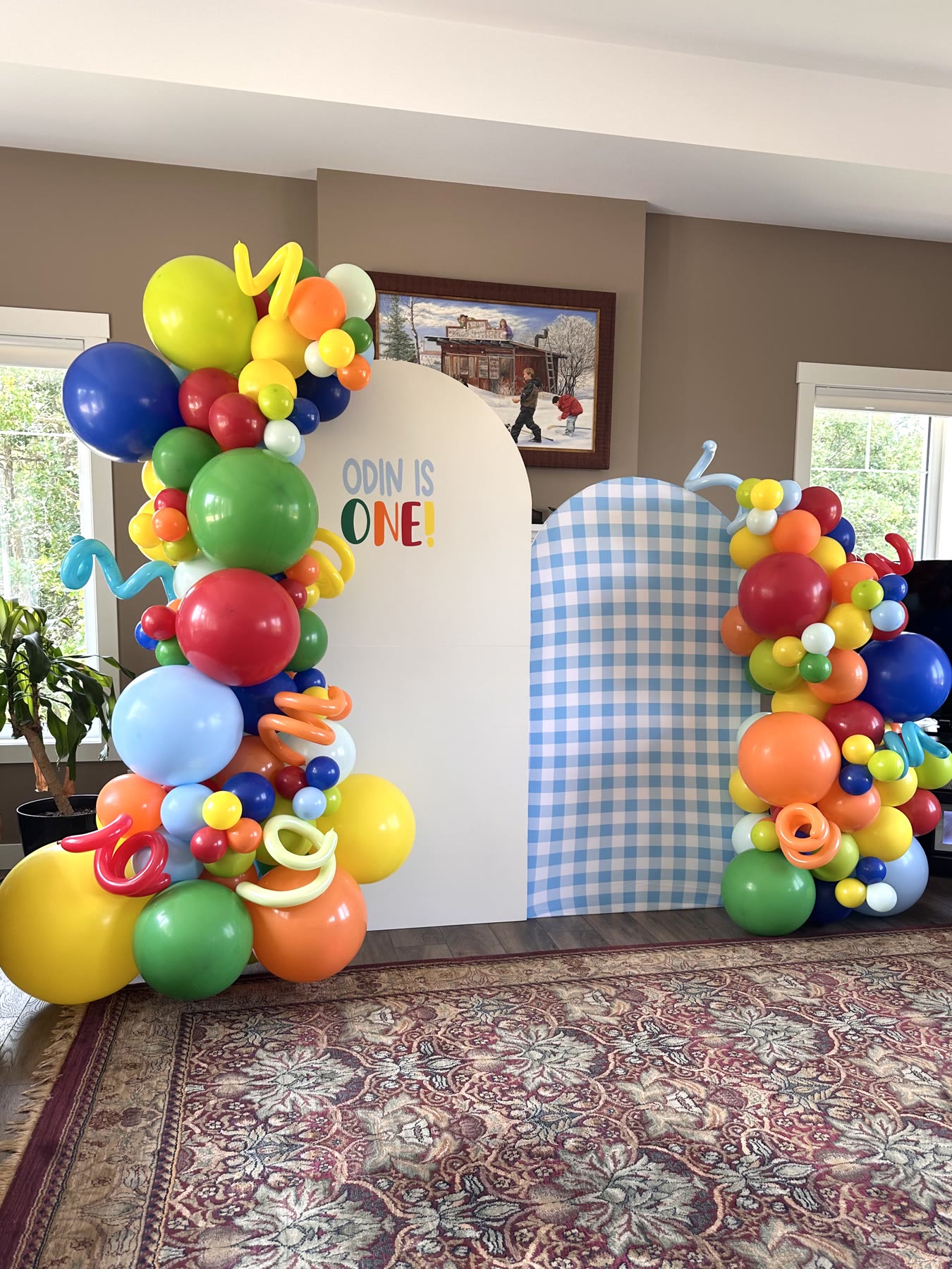 Backdrops balloon decor by Inflatable Decorations, Winnipeg